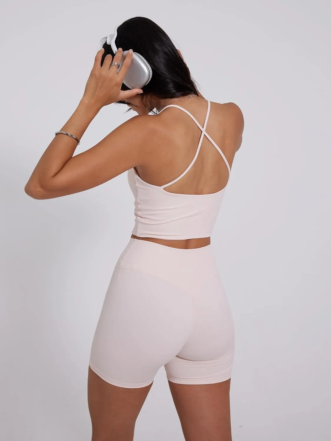 Danysu Hidden Scrunch Shorts for Women 5" No Front Seam Biker Shorts Brazilian Butt Lift