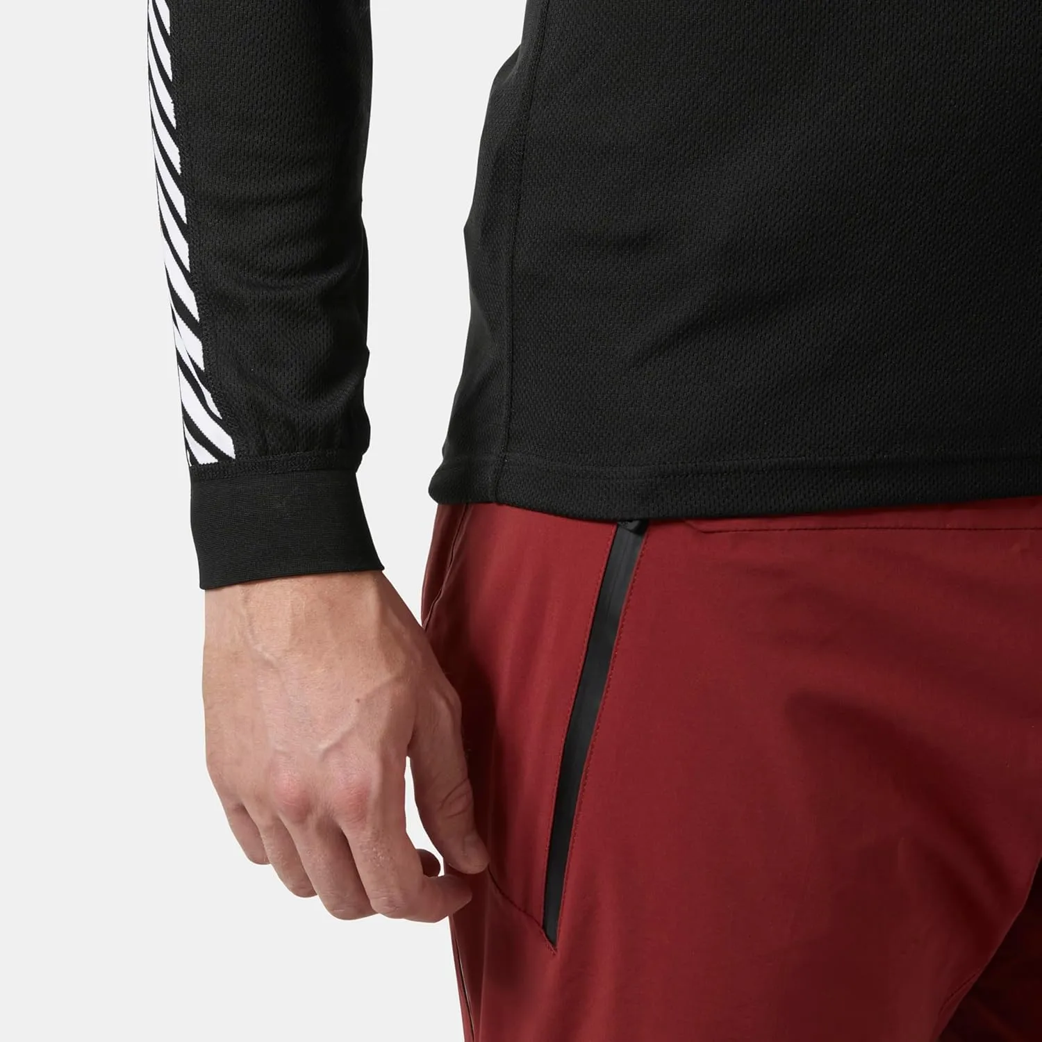 Helly Hansen Men's Lifa Stripe Crew Lightweight Breathable Moisture Wicking Thermal Baselayer, 998 Black - Medium
