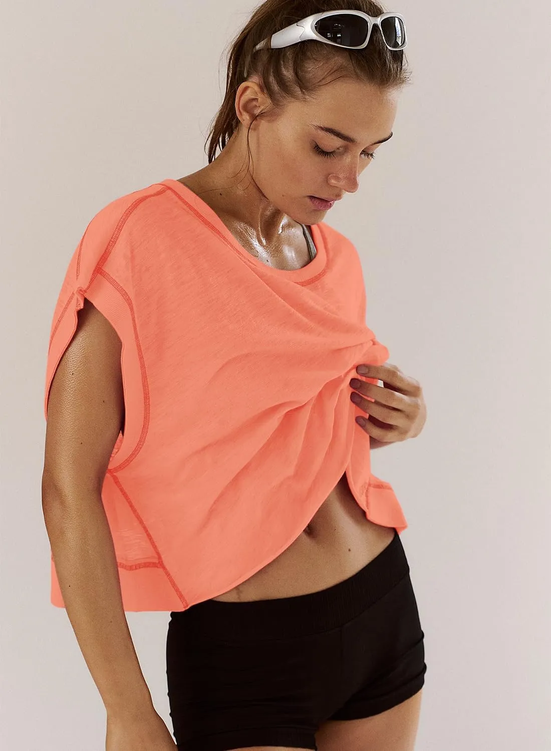 Open Back Tops for Women Oversized Short Sleeve Workout T Shirts Backless Y2k Athletic Crop Running Tees