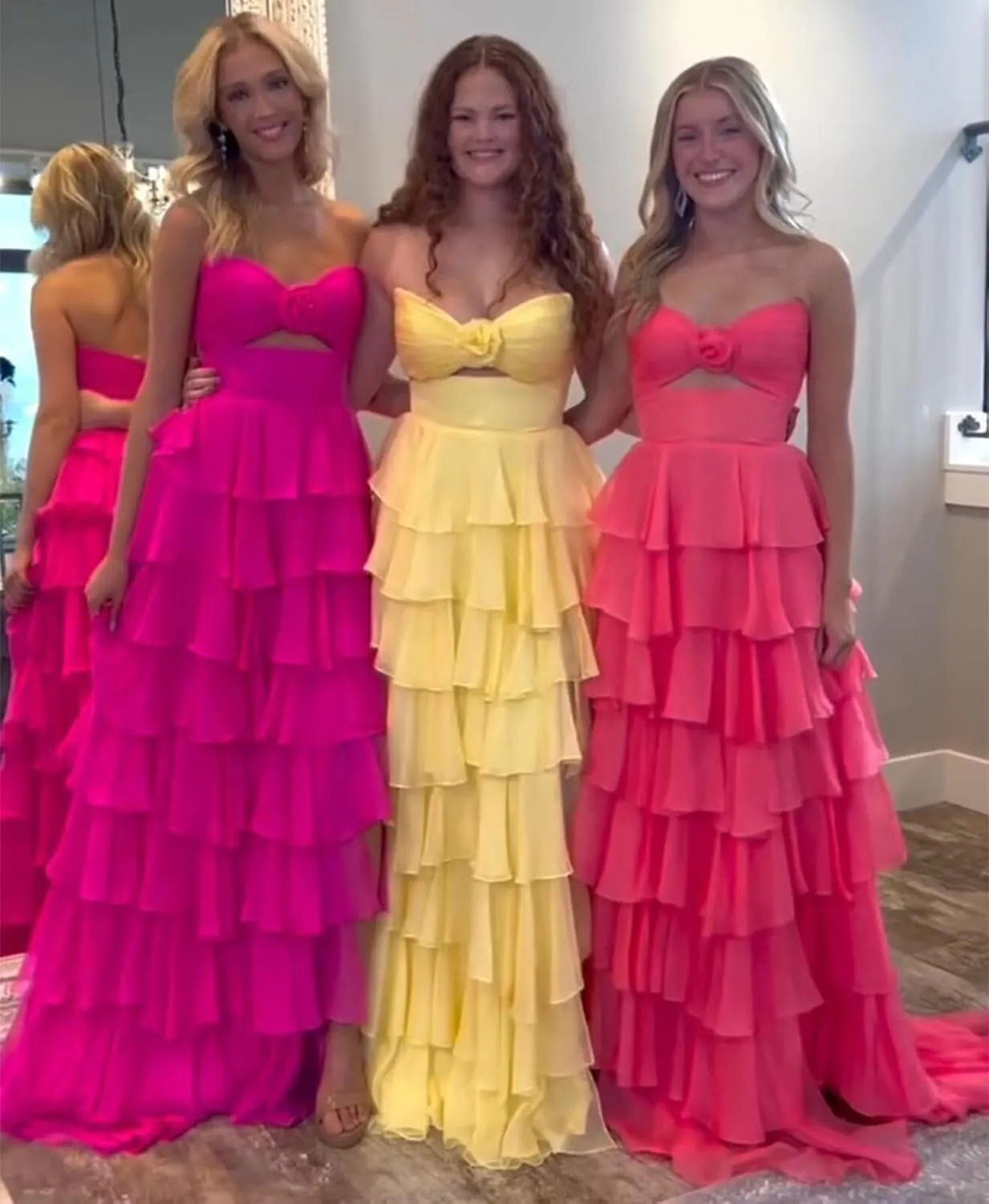 Tiered Chiffon Prom Dress Strapless Formal Dress 3D Flower Keyhole Evening Party Gowns with Slit
