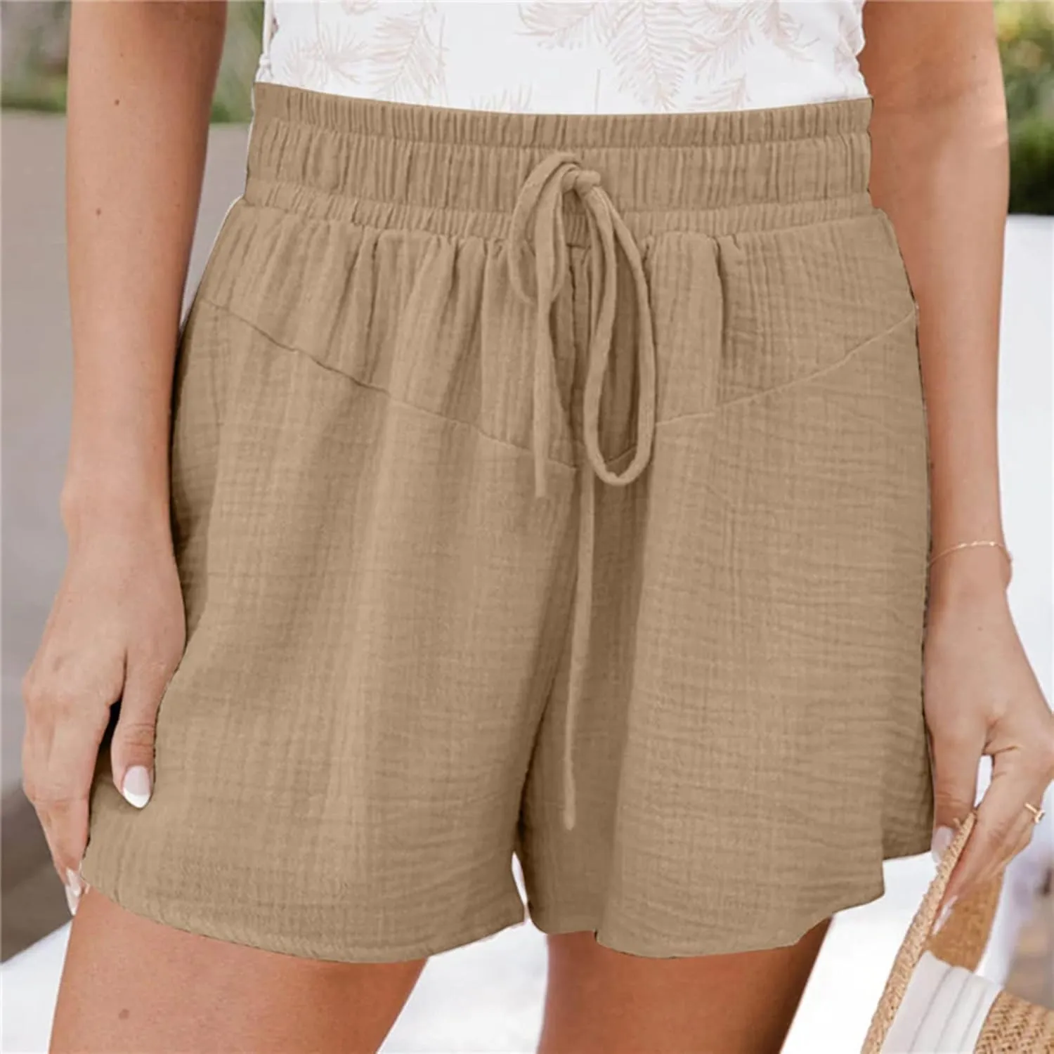 Women's Green Solid Cotton Linen Bermuda Shorts