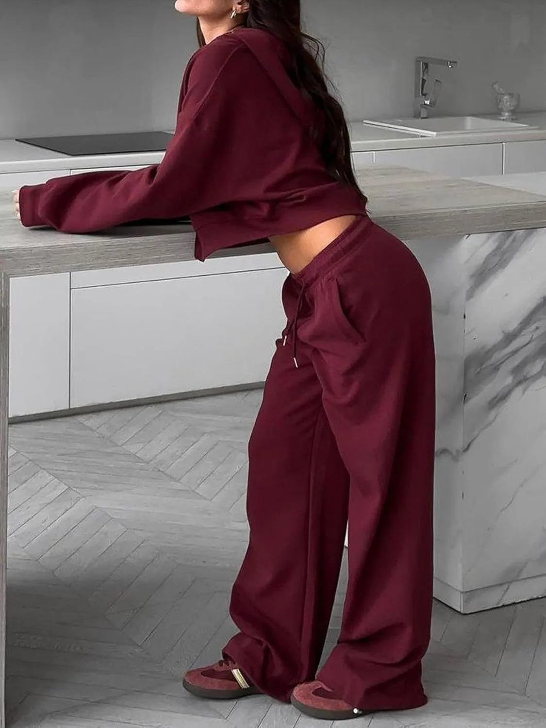 Women's Sweatsuits 2 Piece Outfits Zip Up Crop Hoodie Sweatshirt Drawstring Wide Leg Sweatpants Spring Lounge Sets